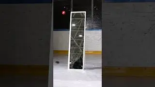 Разбили зеркало шайбой за 9000 рублей! 🪞