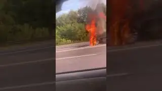 Range Rover on fire. #carfire #rangerover #fire #shorts #rover