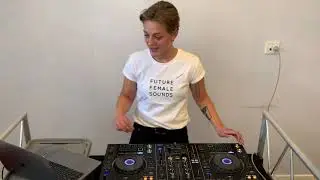 How to Livestream on Mixcloud