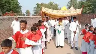 Christ the King Procession at Khushpur (Khushpur mein Yasoo Badsha ka Jaloos)