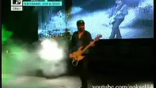 Mor ve Ötesi - Aşk İçinde (Boğaziçi Üniversitesi)