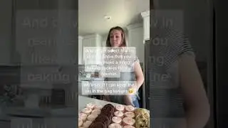 Life as a recipe developer and food blogger! Visit the link in the comments for free cookie recipes!