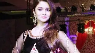 Pretty Alia Bhatt Sets The Ramp On Fire!