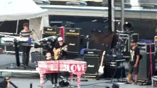 cheyenne (acoustic)- Greyson Chance live 8/7/11