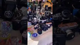 Visit a flee market in Barcelona #travelinspiration #fleemarket #barcelona
