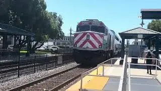 (9/1/2025) A572 passing Orange with CDTX 2120 leading