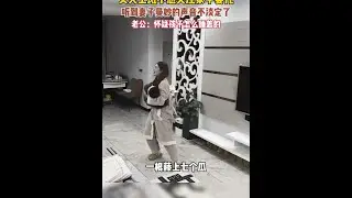 Husband pays attention to wife while working, can't calm down after hearing her voice