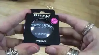 Freedom Makeup London/TAM Beauty Single Eyeshadow Swatch