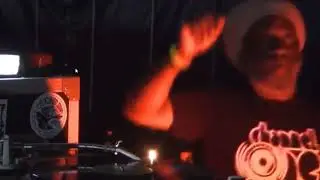Channel One ▶️ Ras Hassen Ti & Roots Hitek - Menestrel at Dour Festival 2018