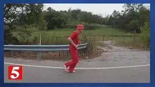 79-year-old preacher runs barefoot 15 miles a week; meet Jerrie Barber