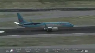 Thomson 737-800 takeoff from Gatwick