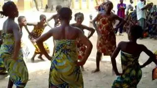 omonde-fete de kikele.VOB