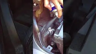 This $5 Tool Catches Leaks Mechanics Miss #carmaintenance #protip #DIY