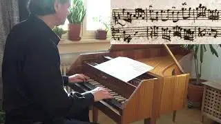 J. S. Bach - Invention #7 in e-minor BWV 778 (with scrolling score)