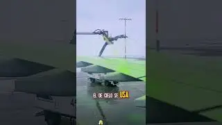 Why Planes Get Sprayed With Orange Liquid 😳#aviation #airplane #deicing #foryoupage #Knowledge