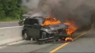 SUV Vehicle Fire - Firefighter Mishap and Close Call Video