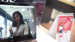 Yamaha Fascino Miss Diva finalist Peden Ongmu Namgyal explore gadgets at Reliance Digital Stores