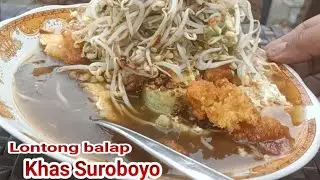 Kuliner lontong balap Suroboyo.
