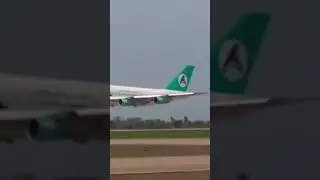 #shorts | EXHIBICI&Oacute;N A&Eacute;REA EN UN BOEING 747 ✈️ DE AEROSUR