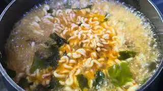 너구리 라면 ~ 🍜🍜