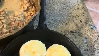 Better than Bob&rsquo;s&hellip;sausage gravy and biscuits 