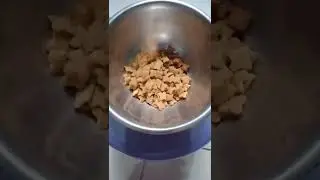 #asmr #satisfying sounds Pouring Cat food #shorts