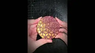 Using a Stencil on Fondant | Cupcake Decorations | Cookie Decorations✨️