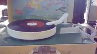 cabbage kids record player
