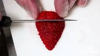 Bahia Bowls Cut Fresh Daily - Strawberry