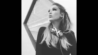 #WritinginWindowsoftime 🎹🎹🎹... - August 2015 #deltagoodrem