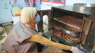 شاهدوا صانعات العيد: سيدات مخيم كفرتخاريم وسلقين يصنعن كعك العيد SEMA I
