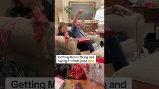 Funny Christmas gift 🎁 prank #foryou #funny #christmas #gift #prank