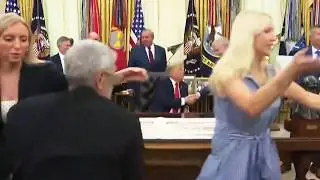 Trump can’t speak, then aides RUSH reporters out