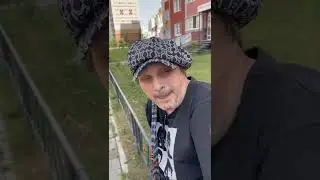 PRADA  с подкладой Hugo Boss.
