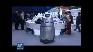Первый в Китае робот для обеспечения безопасности и обслуживания