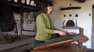 Nina Volk - Eno drevce mi je zraslo