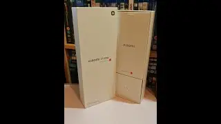 Xiaomi 17 Ultra Unboxing & And a Quick Hands On