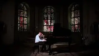 L. Vierne, 12 Pr&eacute;ludes, No. 1: Prologue. Henrik Berg, piano.