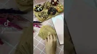 Valentine's Day Cookie Box