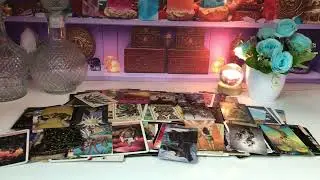 CAPRICORN   - SOMEONE IS OBSESSED OVER YOU CAPRICORN  LOVE TAROT READING TAROT READING