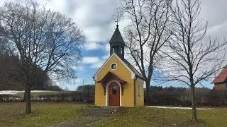 Gelpertsricht (NEW) - Die Glocke der Dorfkapelle (schlechte Läuteanlage)