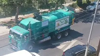 @lacitysan Peterbilt Amrep Elliptical ASL LNG - 37228 on trash