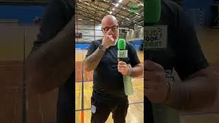 Coach Jorge Rubio rvan Full Hasselt na afloop van de match