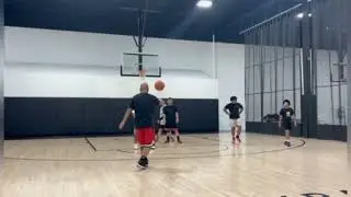 KAPENG BARAKO SA HARDCOURT