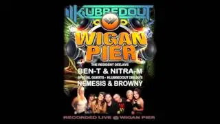 Wigan Pier Summer Is Magic
