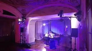 - Caruso, L. Dalla - performing by Tatiana Previati and Raffaello Bellavista