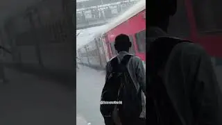 #Rain #RainyDay #IndianRailways #Monsoon #Flooding #RailwayStation #Train #India #Nature #SuddenRain