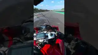 Panigale V4s - Interlagos - 23/12/2025
