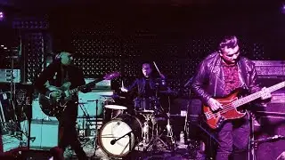 The Slashes - Heavy Bowie (Live @ The Casbah)