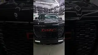 GMC YUKON DENALI BLACK EDITION PAINT